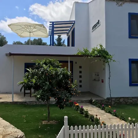 Artolive Vakantieboerderij *